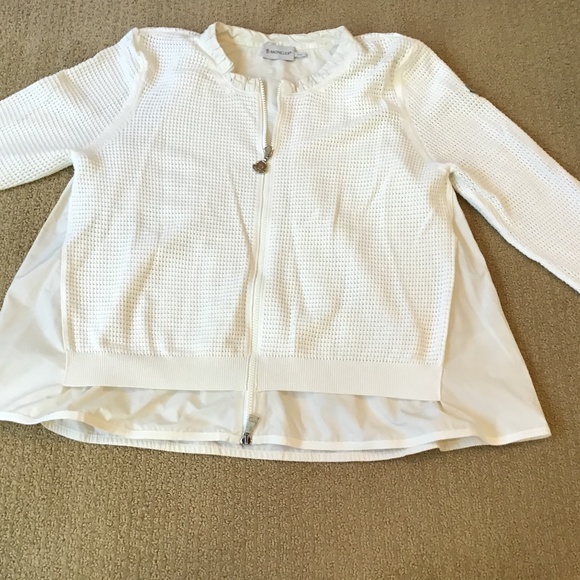 Sweater - Picture 1 of 2